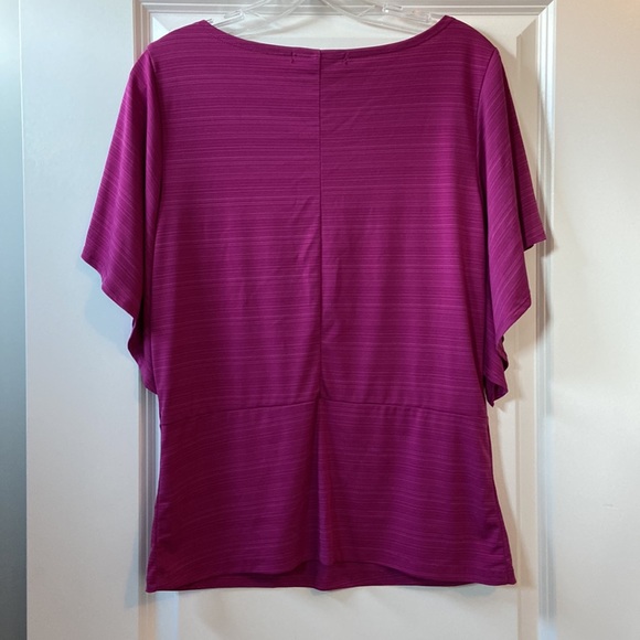 ☀️☀️ Suzie in the City women’s M fuchsia blouse - Picture 4 of 4